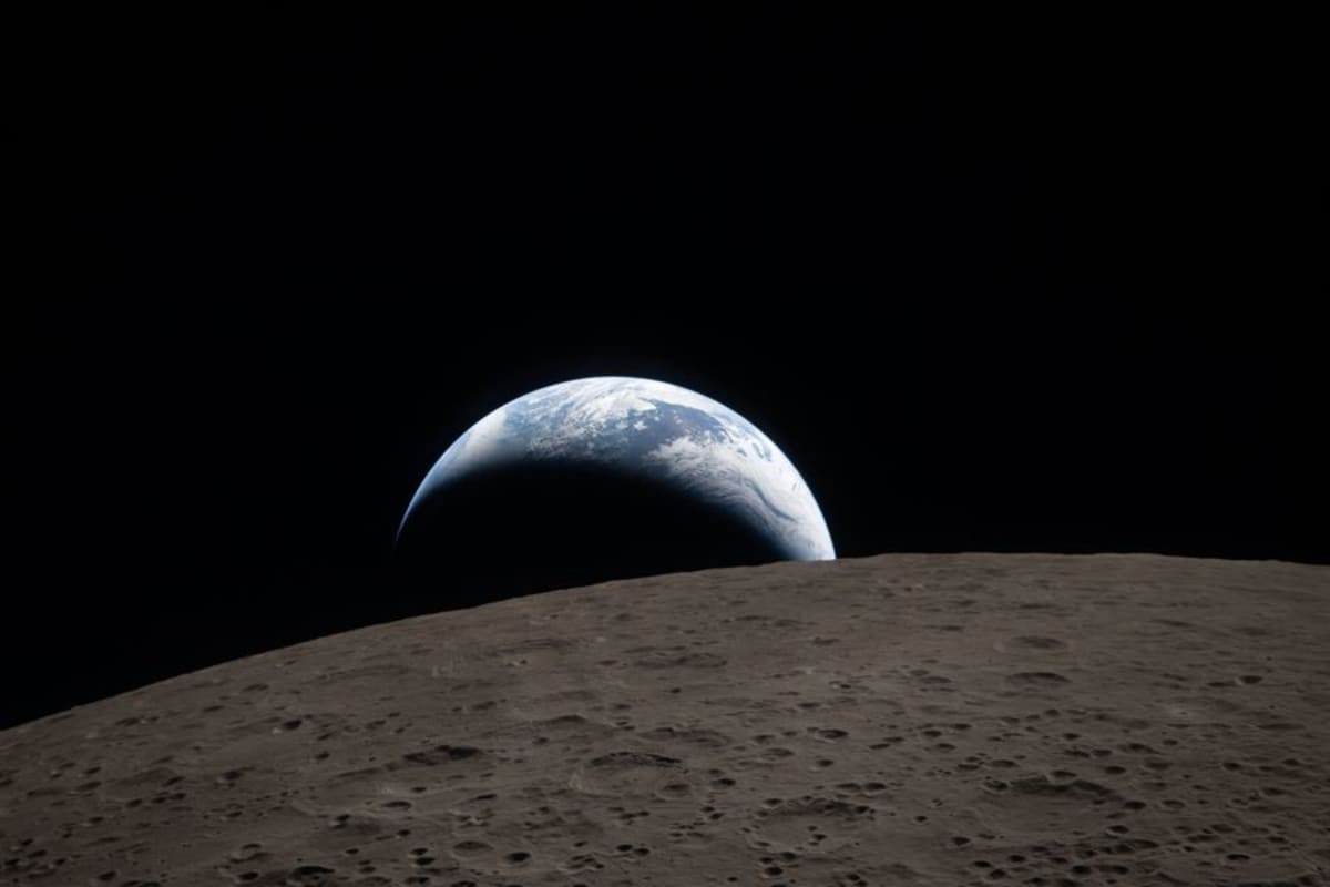NASA's First Earth Photo from Moon Turns 60 - Image 5