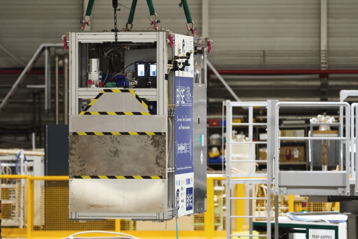 Scientists Drive Antimatter Around in a Truck for First Time - Image 3