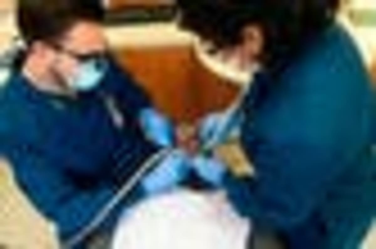 Dentists Can Now Fix Kids' Cavities Without Drilling - Image 2