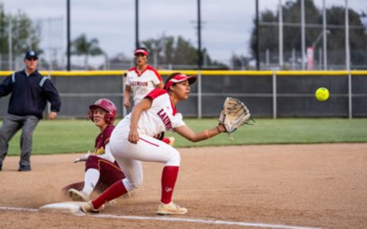 Wilson Beach Volleyball Wins 4th Straight League Title - Image 5