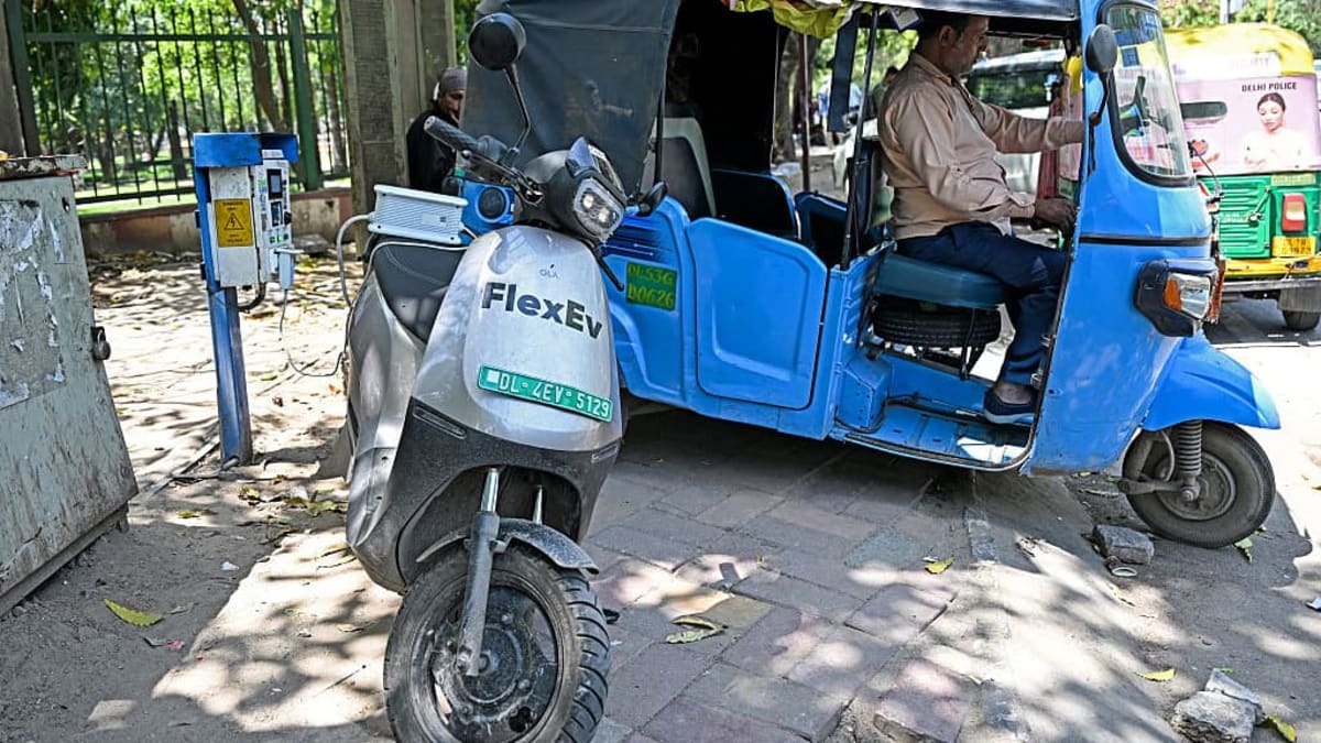 India's Electric Rickshaws Hit 50% Market Share Milestone