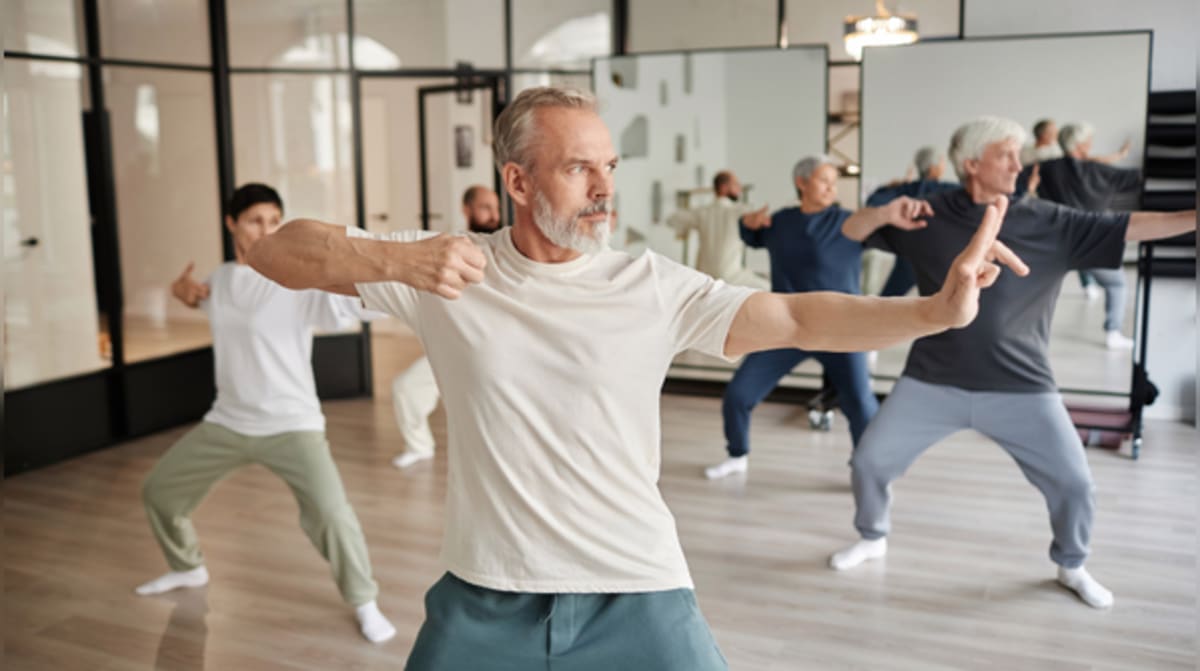 Centenarians Almost Never Smoke, Blue Zone Study Finds - Image 2