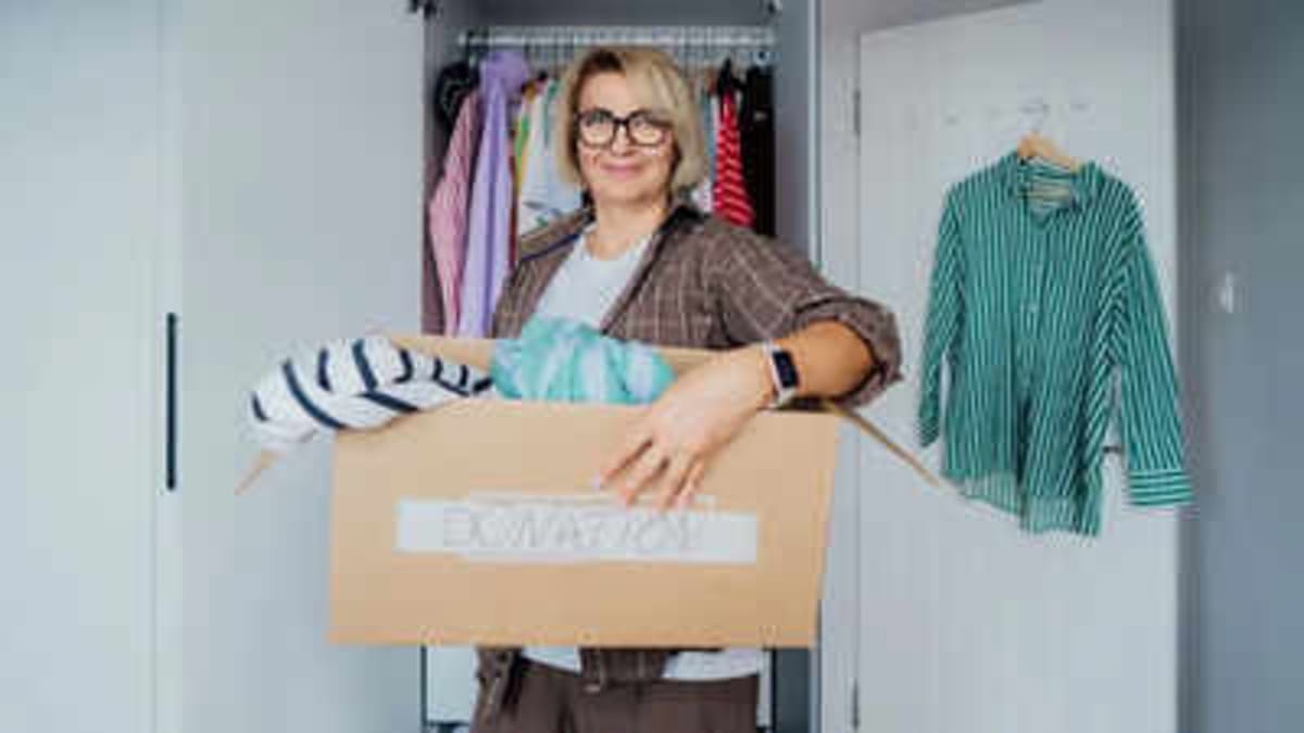 Swedish Artist's Decluttering Method Lightens Lives Worldwide - Image 2