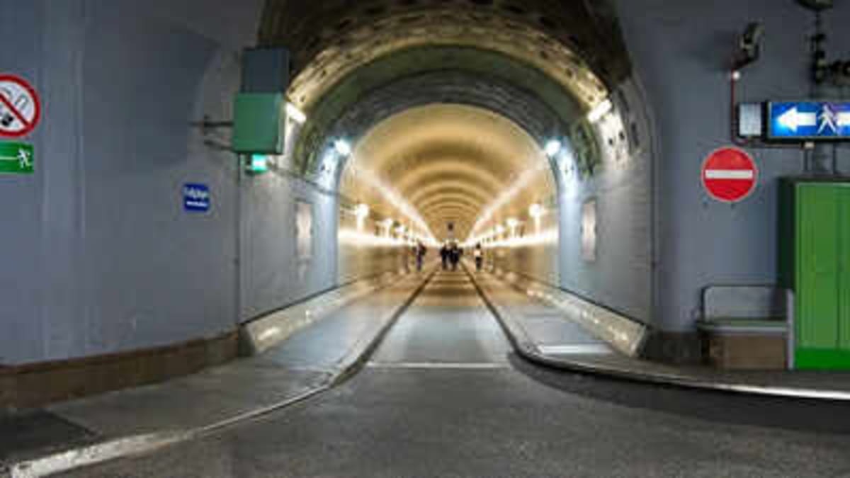 Denmark to Germany in 7 Minutes by Undersea Tunnel - Image 2