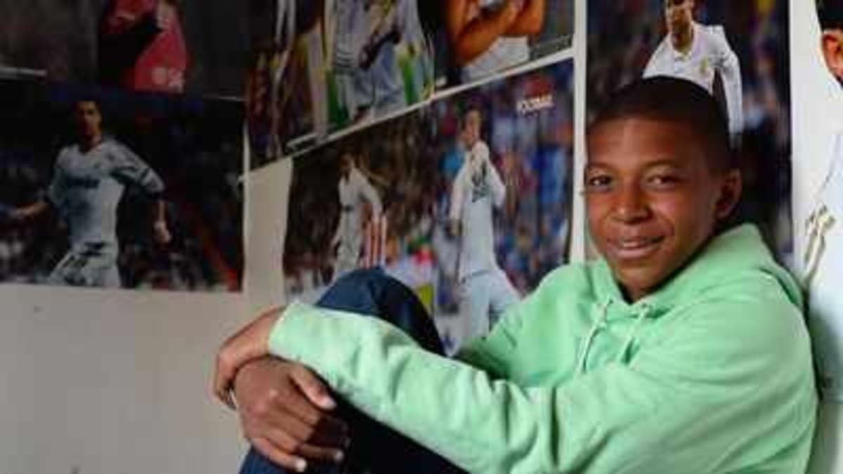 Parents: What Mbappé's Bedroom Posters Teach About Dreams - Image 2