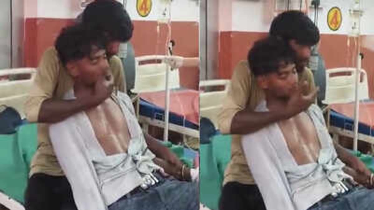 Brother's 150 Slaps Help Save Snakebite Victim in India - Image 2