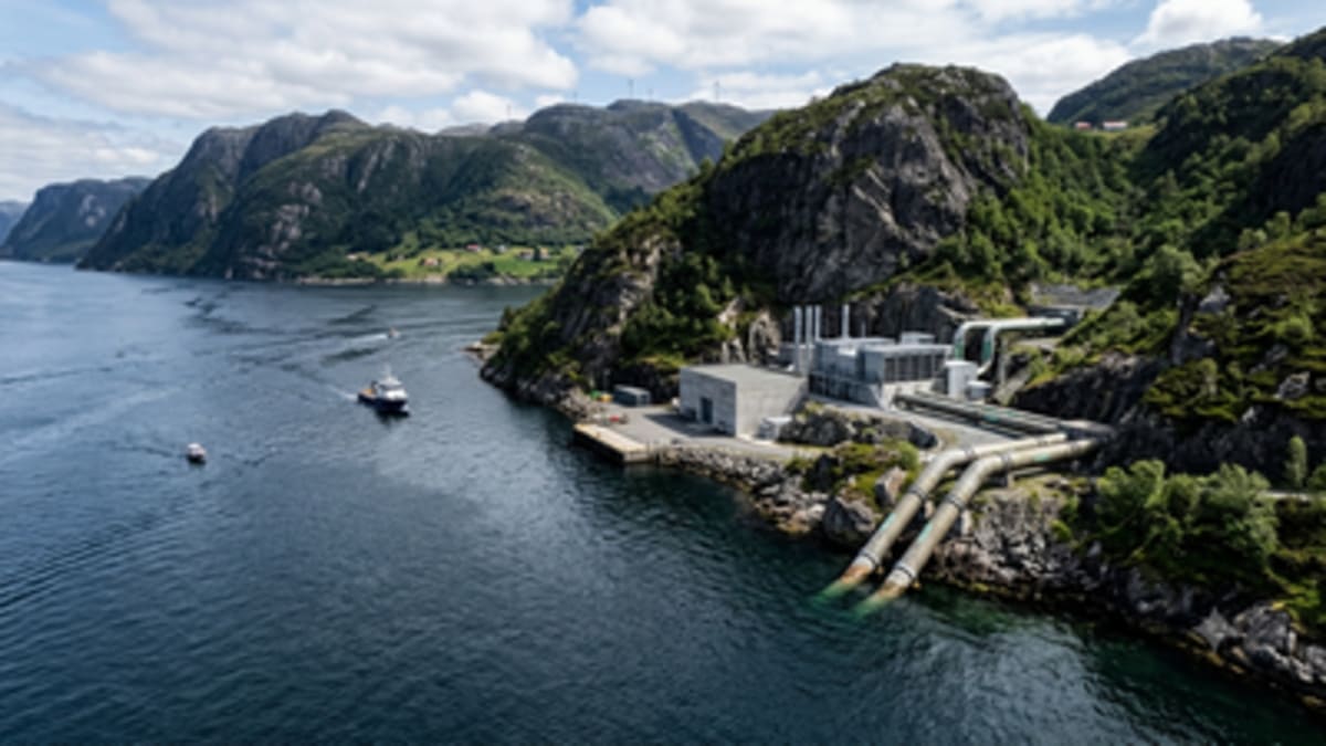 Norway Data Center Cools Servers With 8°C Fjord Water - Image 2
