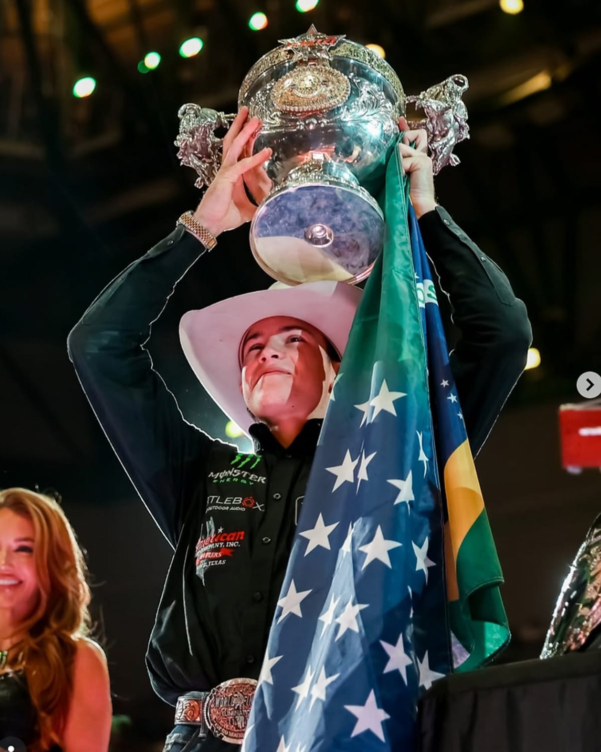 Texas Bull Rider, 20, Wins World Title After 0-5 Start