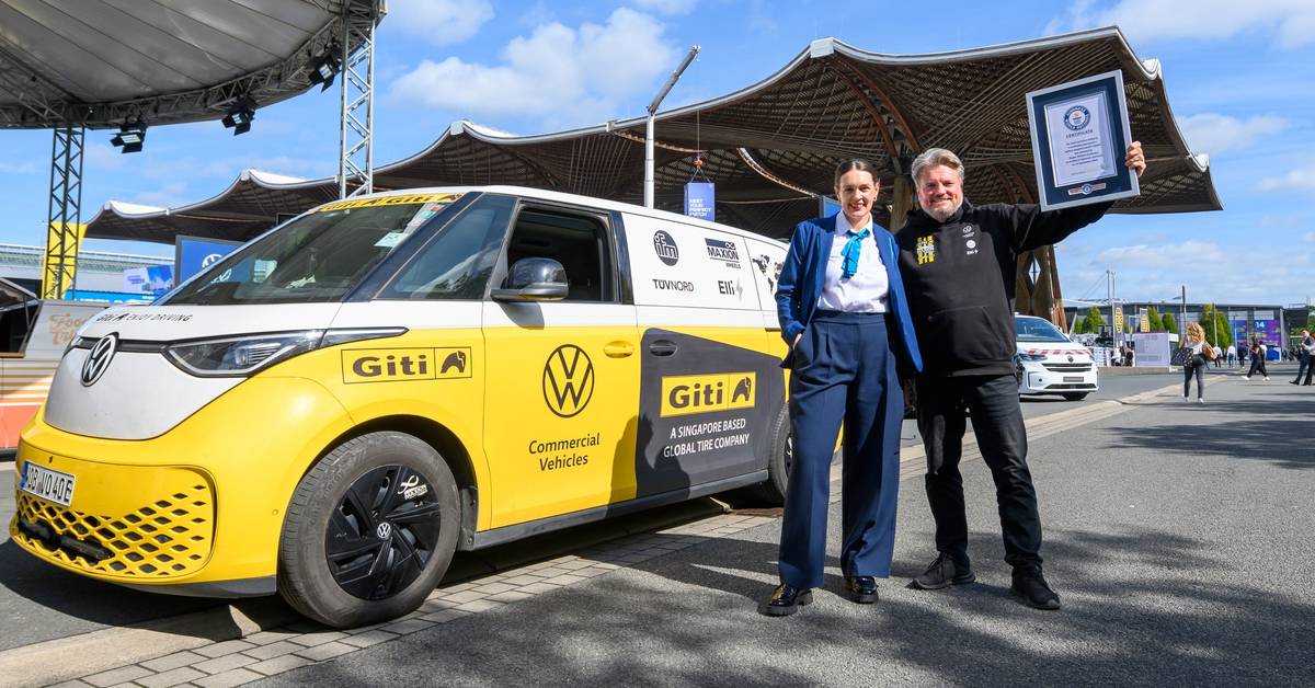 Electric VW Minivan Visits 92 Countries, Battery Still Strong - Image 2