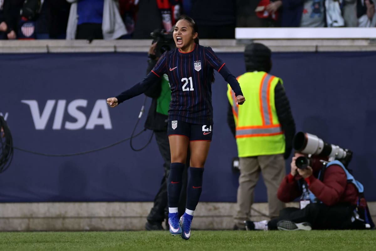 Alyssa Thompson Scores Winner in USWNT's 8th SheBelieves Win - Image 5