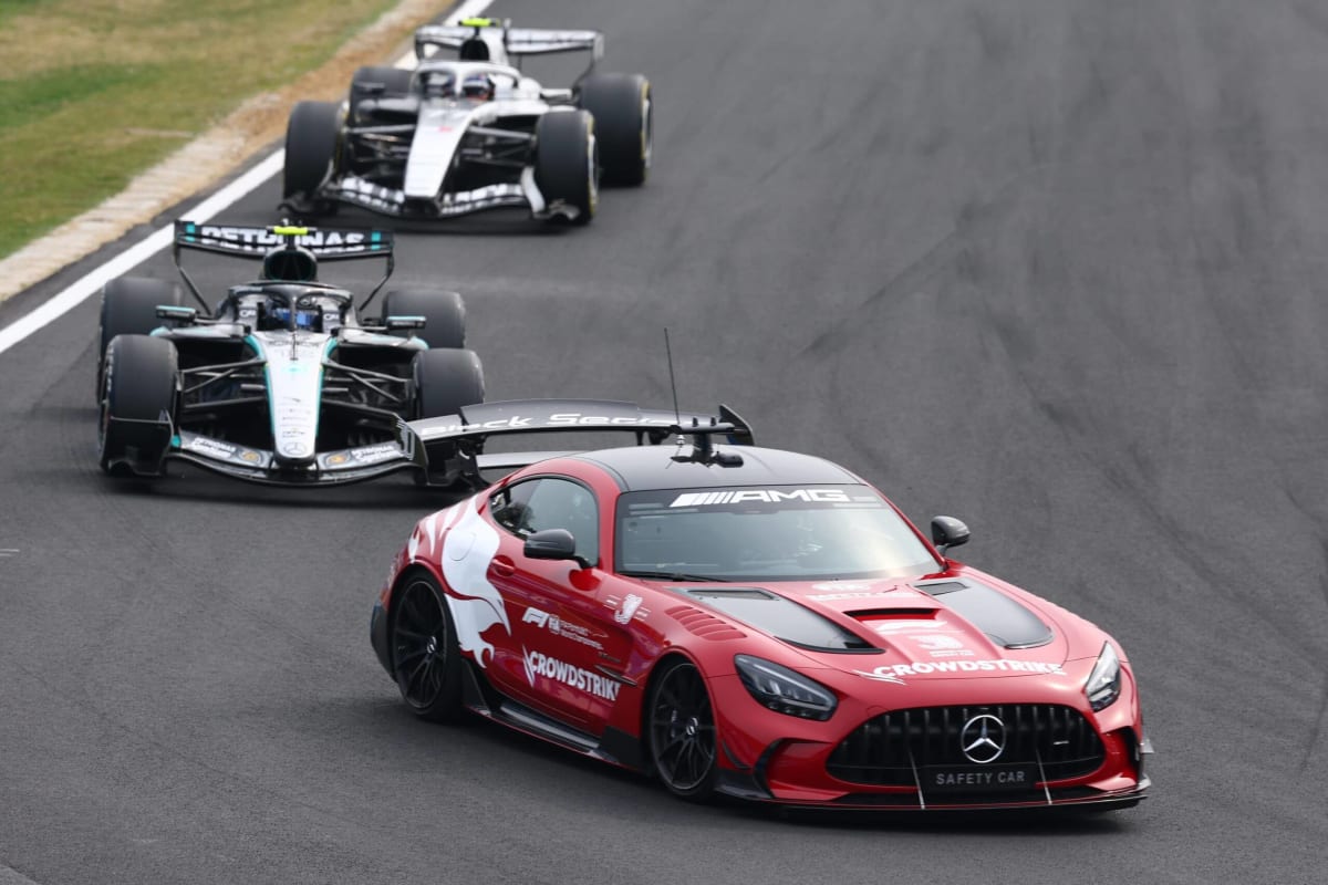 Teen Driver Kimi Antonelli Makes F1 History in Japan - Image 4