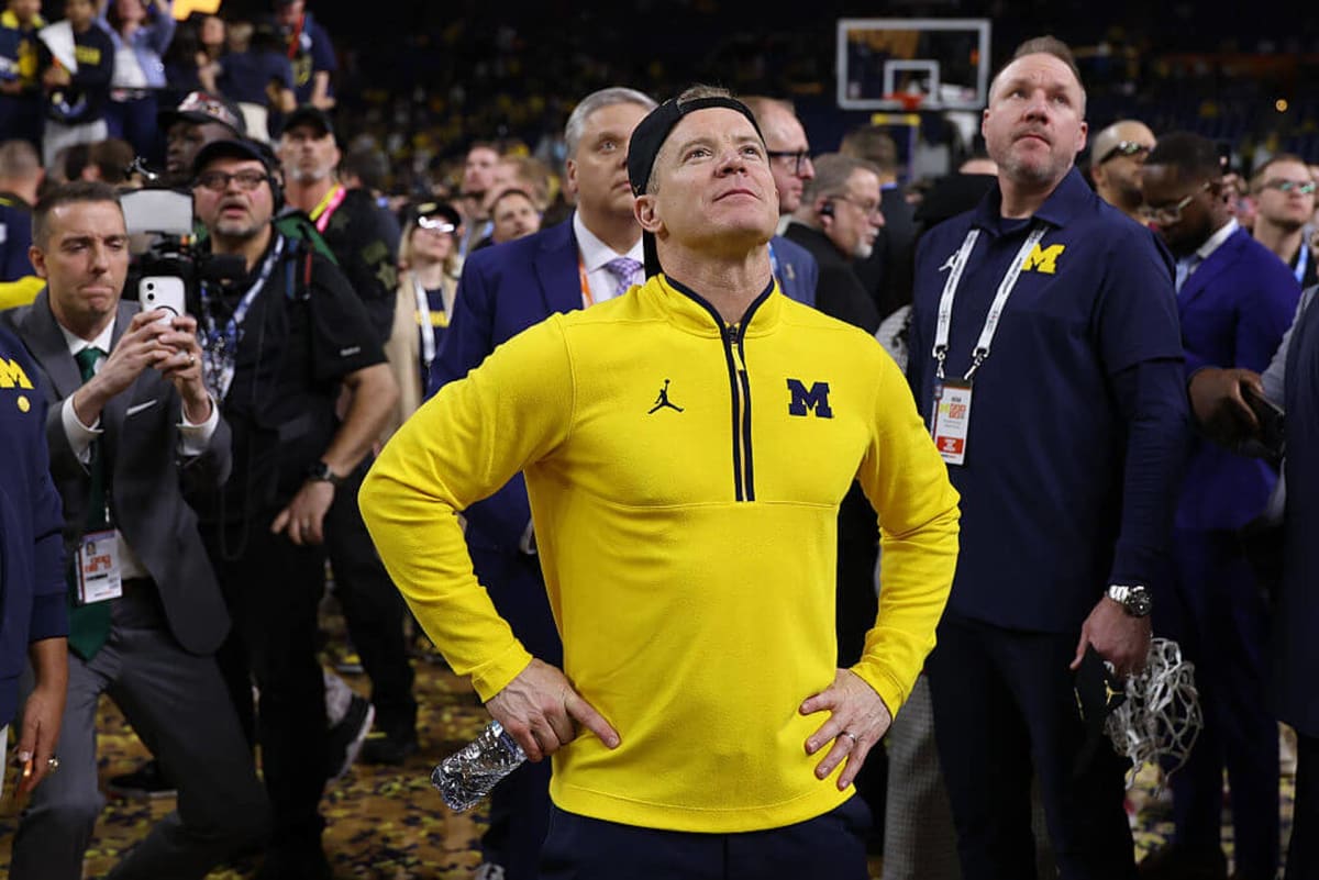 Michigan Coach Wins Title 2 Years After 8-24 Season - Image 3