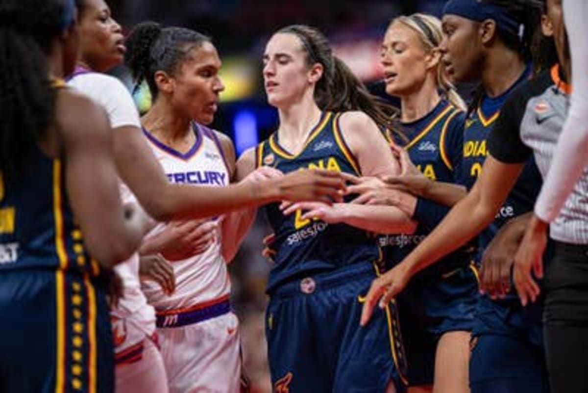 Caitlin Clark Condemns Death Threats Against WNBA Player - Image 4