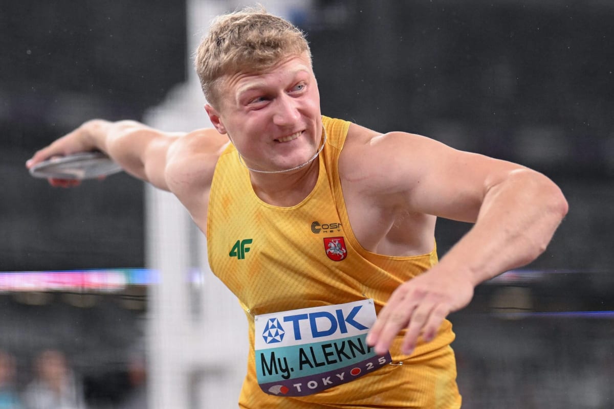 23-Year-Old Breaks 38-Year Discus Record Set Before Birth - Image 3