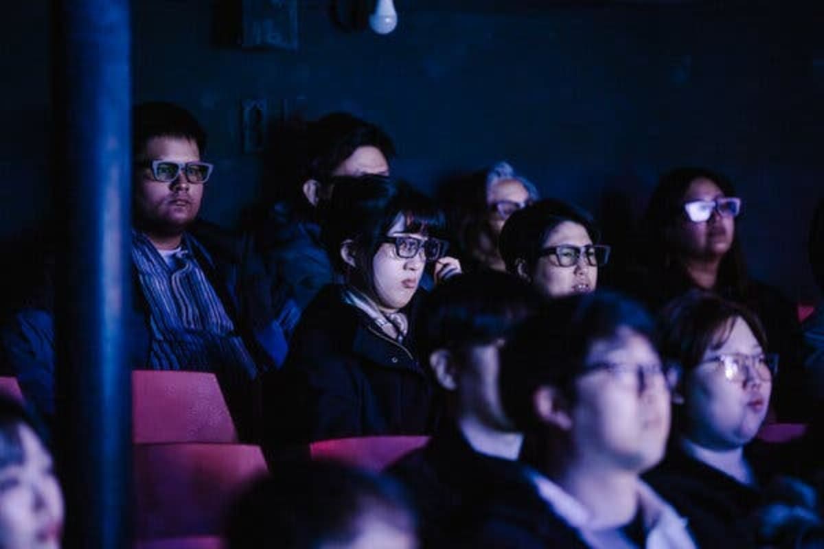 AI Glasses Break Language Barriers in Korean Theaters - Image 3