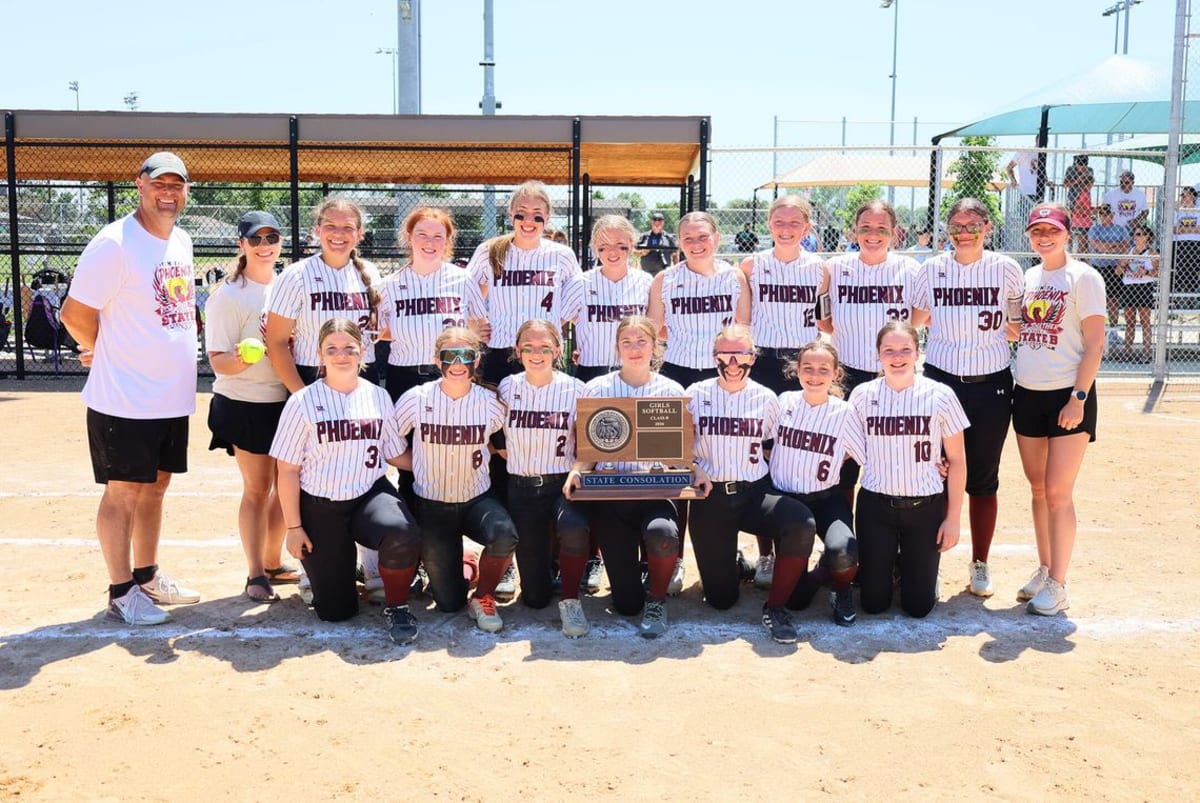 Phoenix Softball Team Wins Final Championship Together - Image 2