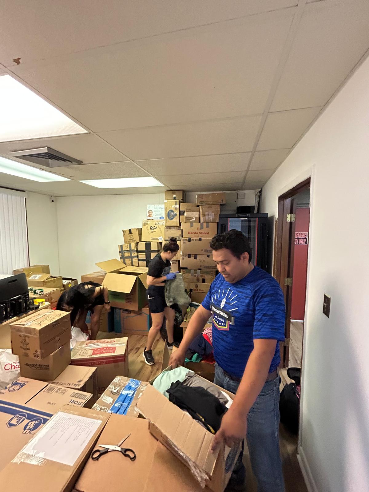 Florida Group Sends 688 Boxes of Aid to Venezuela - Image 4
