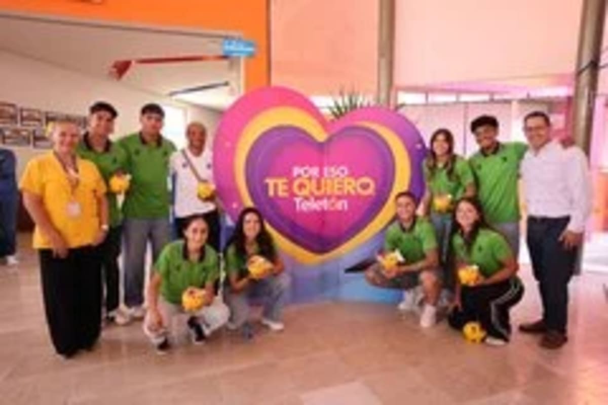 124 Volunteers Plant 80 Trees in Mexican Urban Forest - Image 4