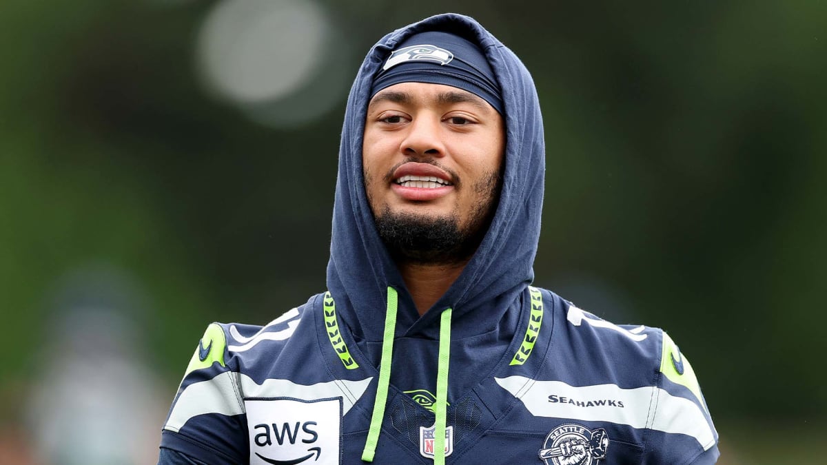 Jaxon Smith-Njigba in Seattle Seahawks uniform during minicamp practice session