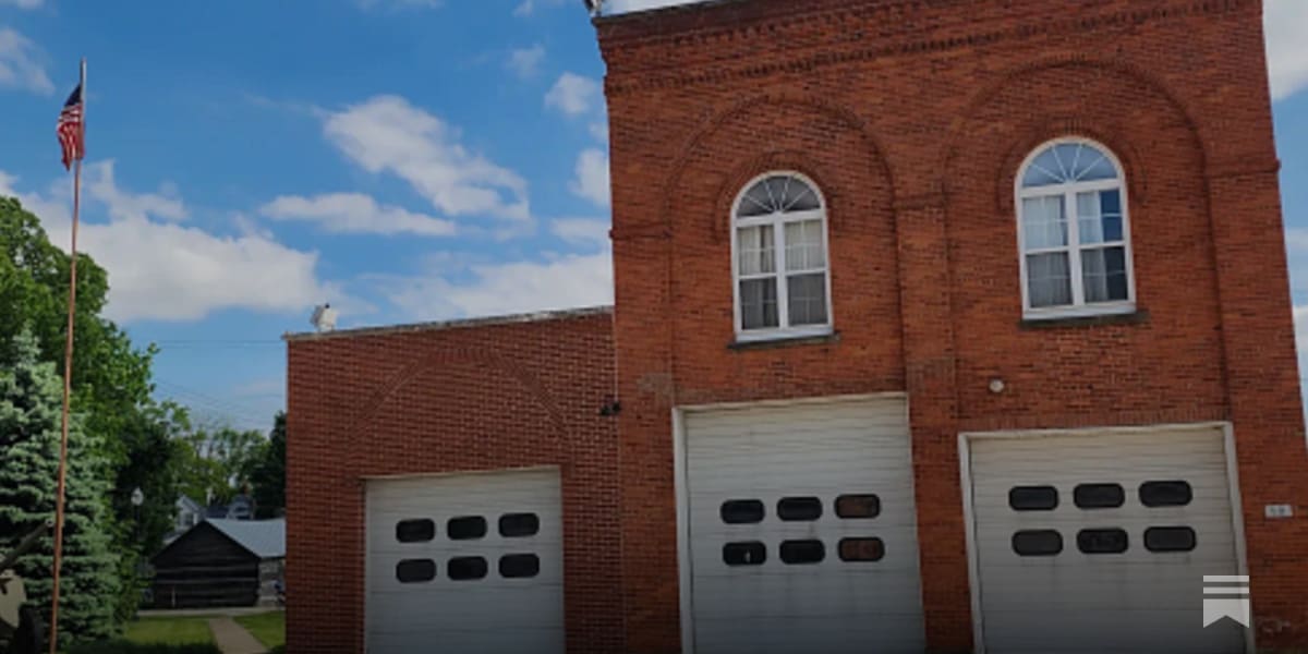 Shelby Electricians Save Museum $1,000s in Volunteer Work - Image 2