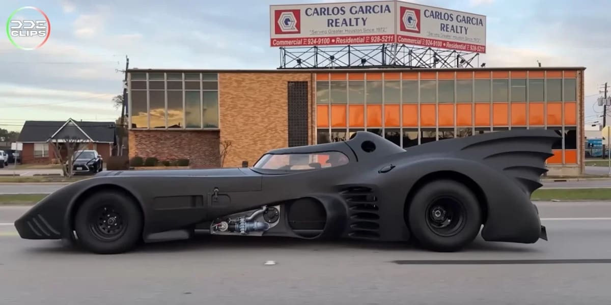 Doctor Builds Street-Legal 1,000HP Batmobile That Stops Traffic - Image 3