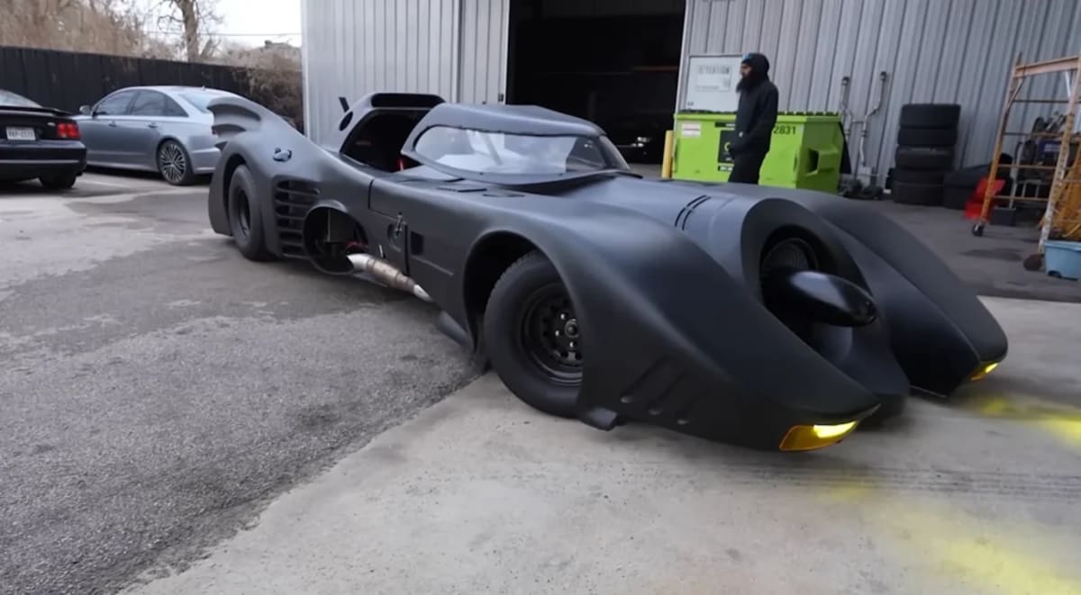 Doctor Builds Street-Legal 1,000HP Batmobile That Stops Traffic - Image 4