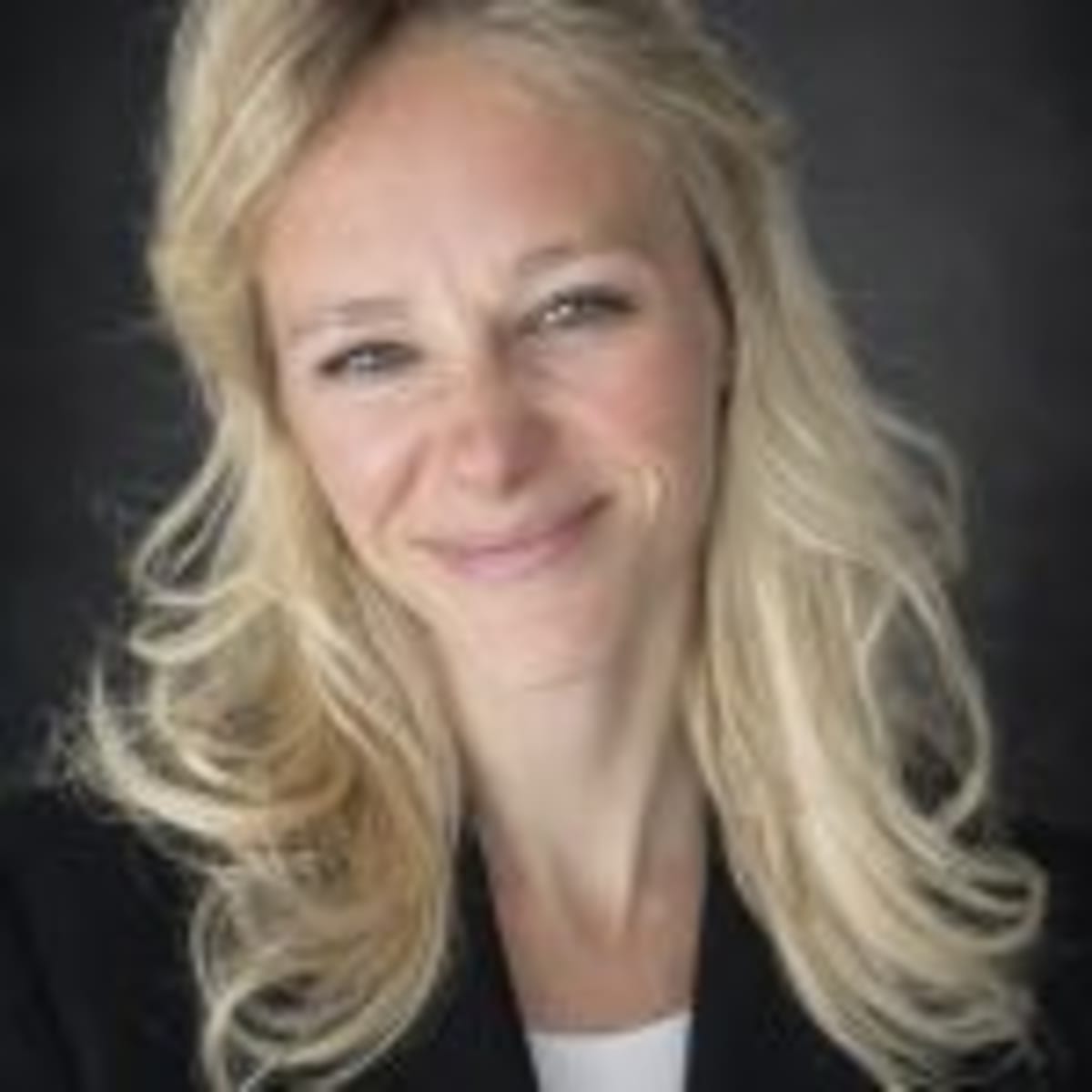 16 Volunteers Save Injured Skier Near Colorado's Mace Peak - Image 2