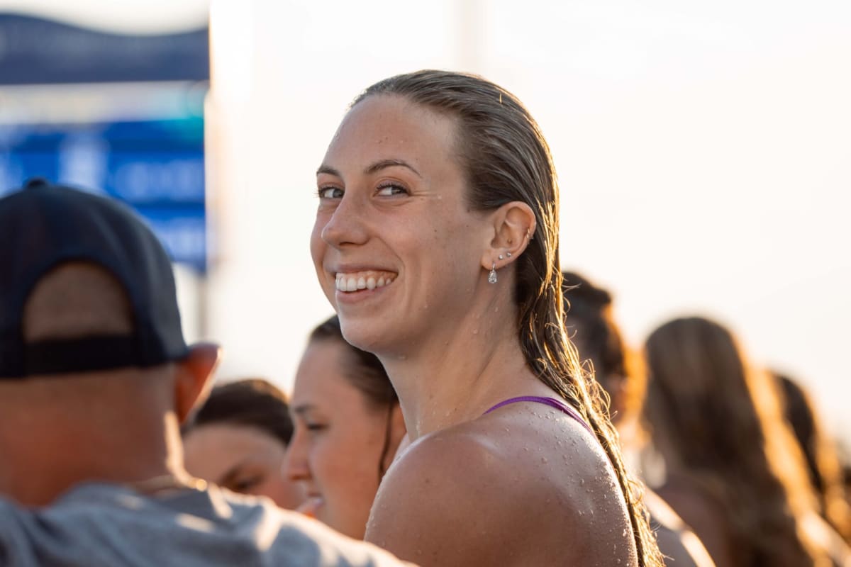 Gretchen Walsh Breaks World Record in 50m Freestyle