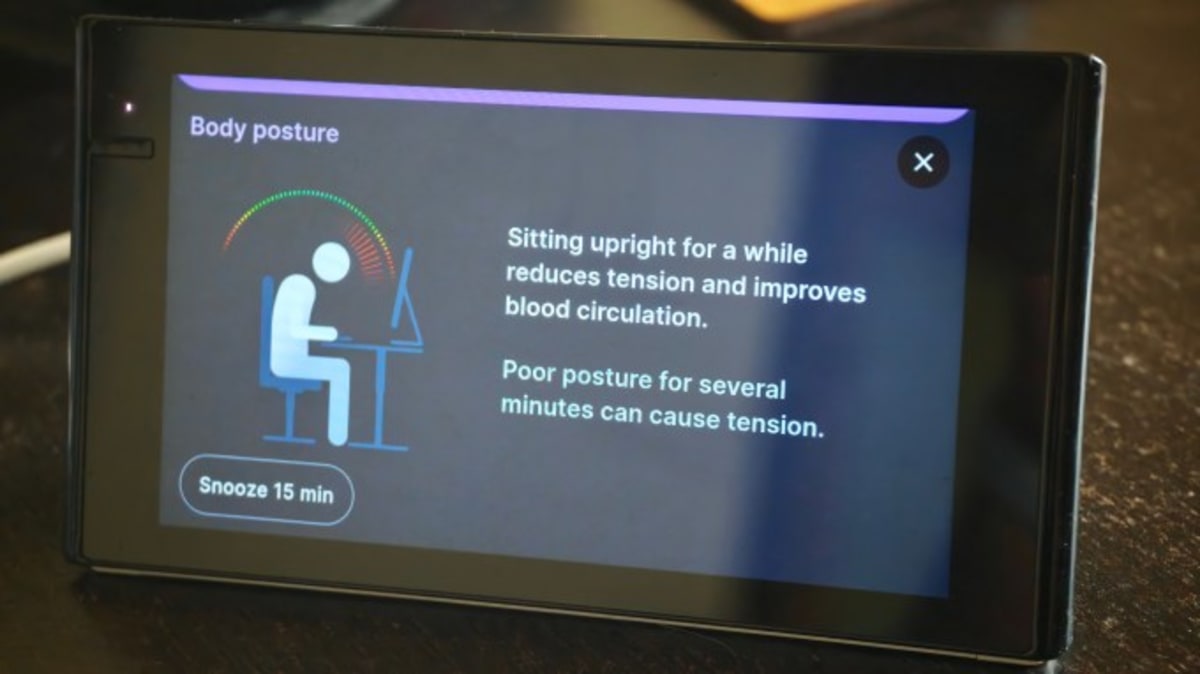 Privacy-First Desk Gadget Helps Workers Fix Their Posture - Image 3