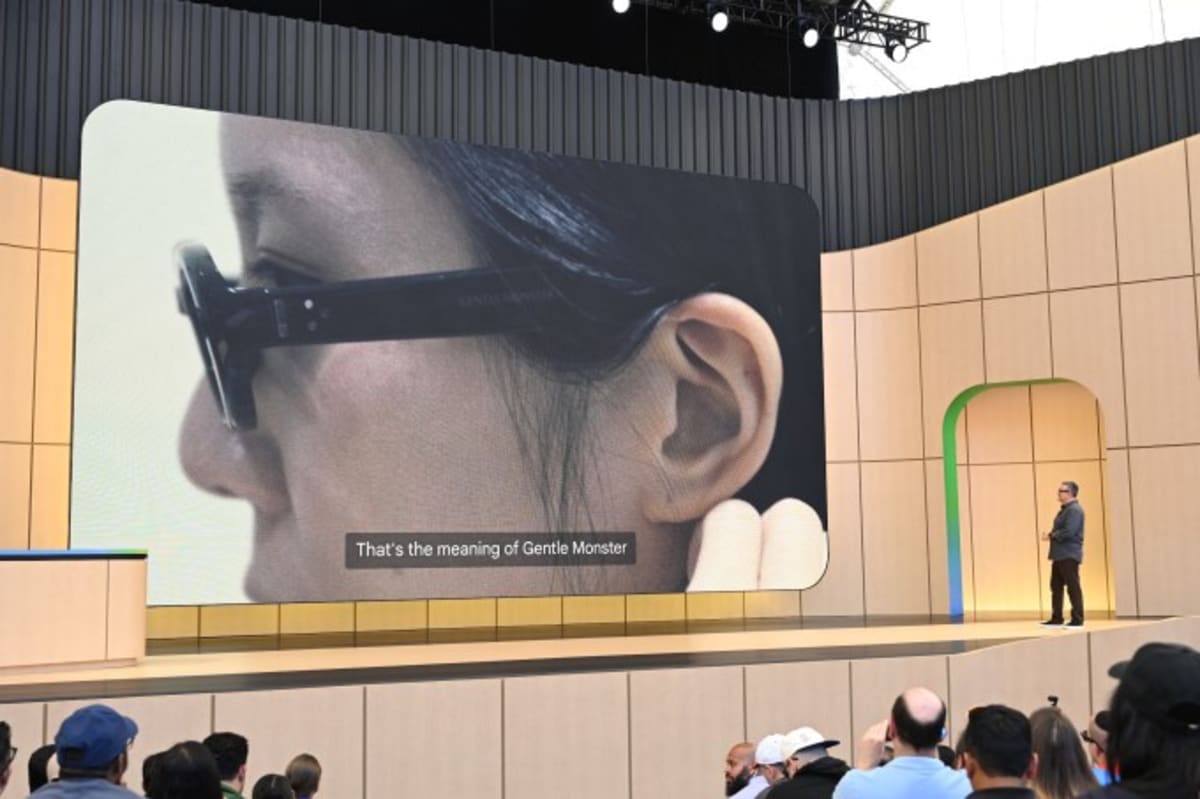 Google's AI Glasses Translate Languages in Real Time - Image 4