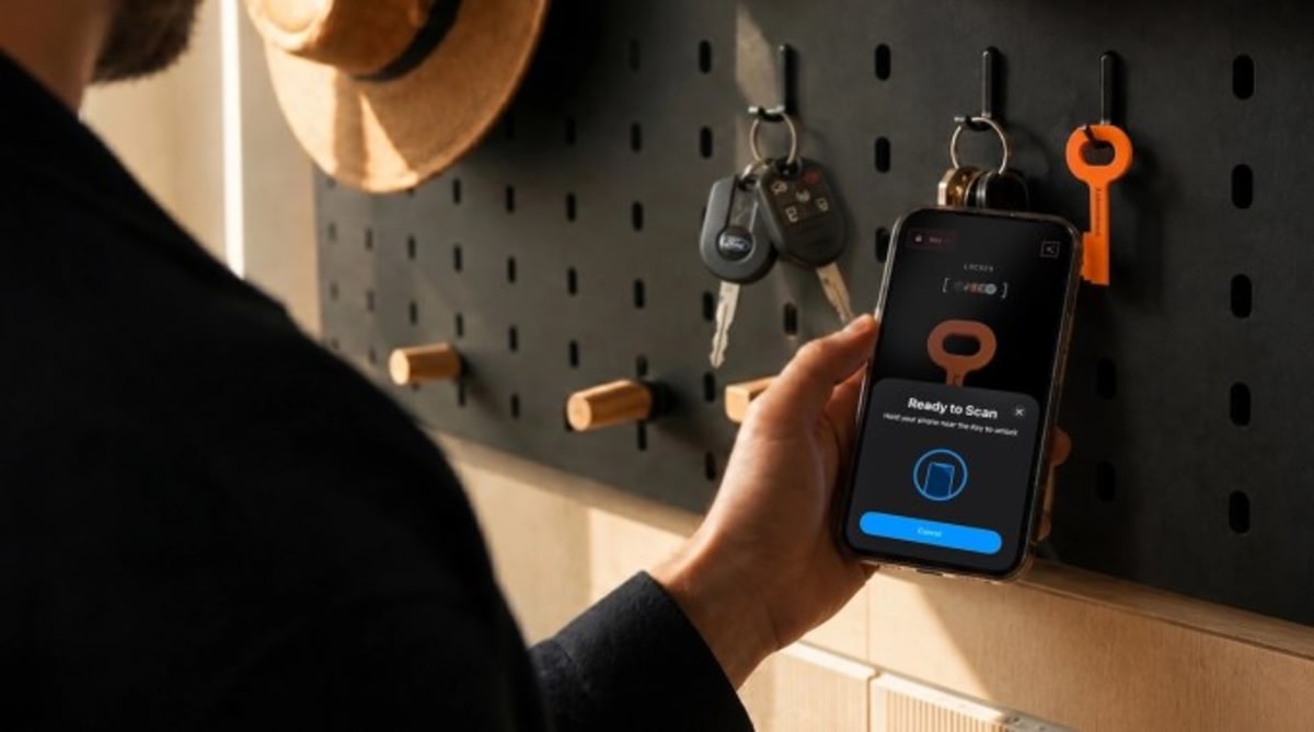 This $9 Key Physically Locks Your Most Distracting Apps - Image 2