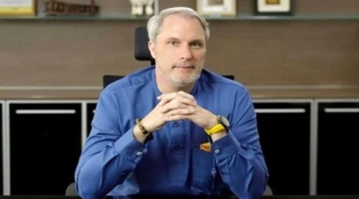 MTN Ghana CEO Stephen Blewett speaking at company's 30th anniversary media forum in Accra