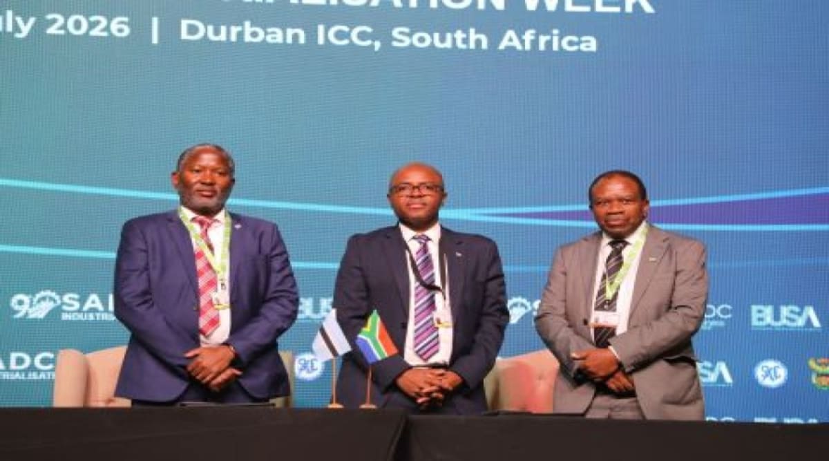 Botswana and South Africa officials shake hands at innovation partnership signing ceremony during SADC meeting