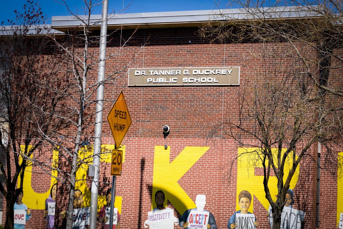 Temple Embeds Students in 2 Philly Schools Year-Round