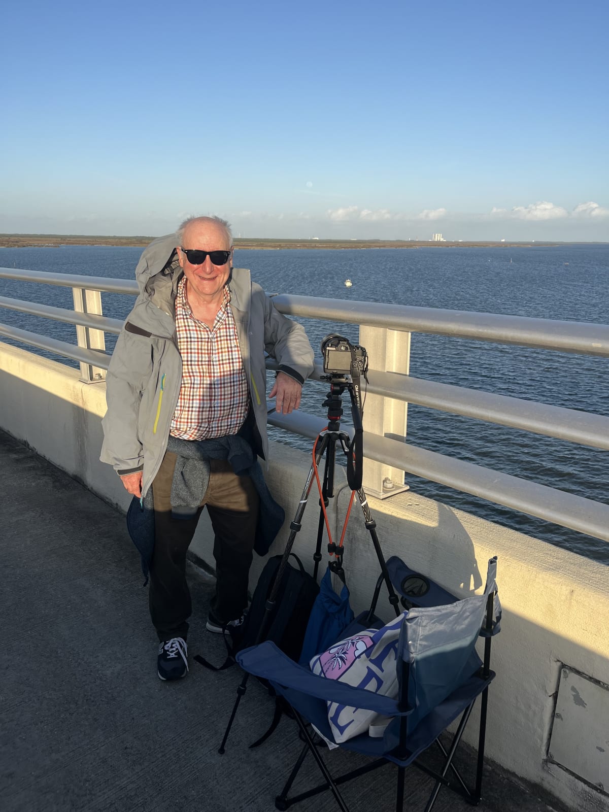 Hundreds of Thousands Watch 4 Astronauts Launch to the Moon - Image 3