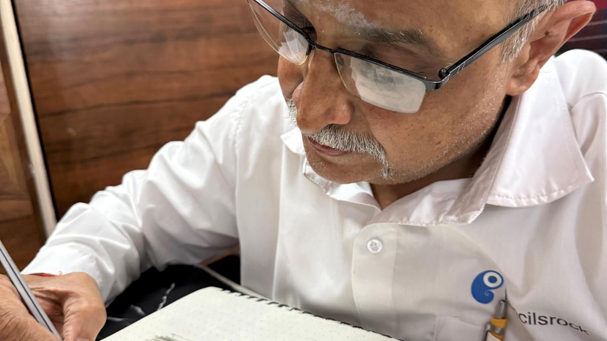 Chennai Alumni Use Cute Vulture Art to Save Species