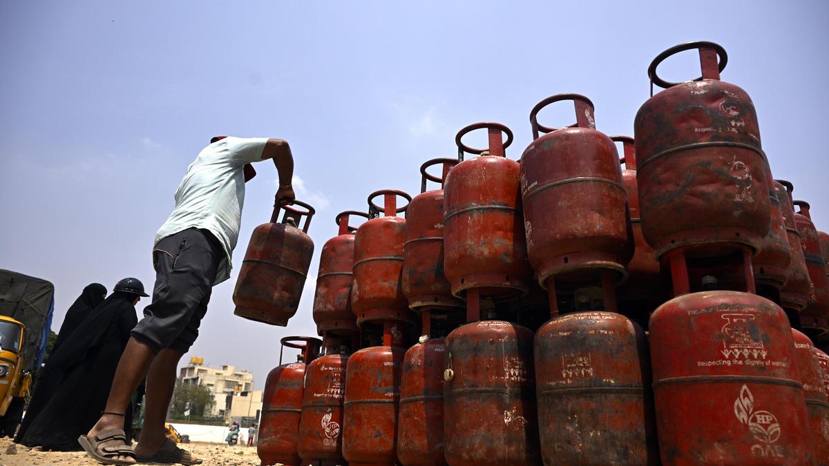 More Indians Using LPG: 30% Jump in Regular Clean Fuel Use
