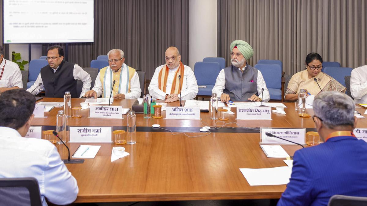 Delhi's New Policy to House 400,000 Slum Families