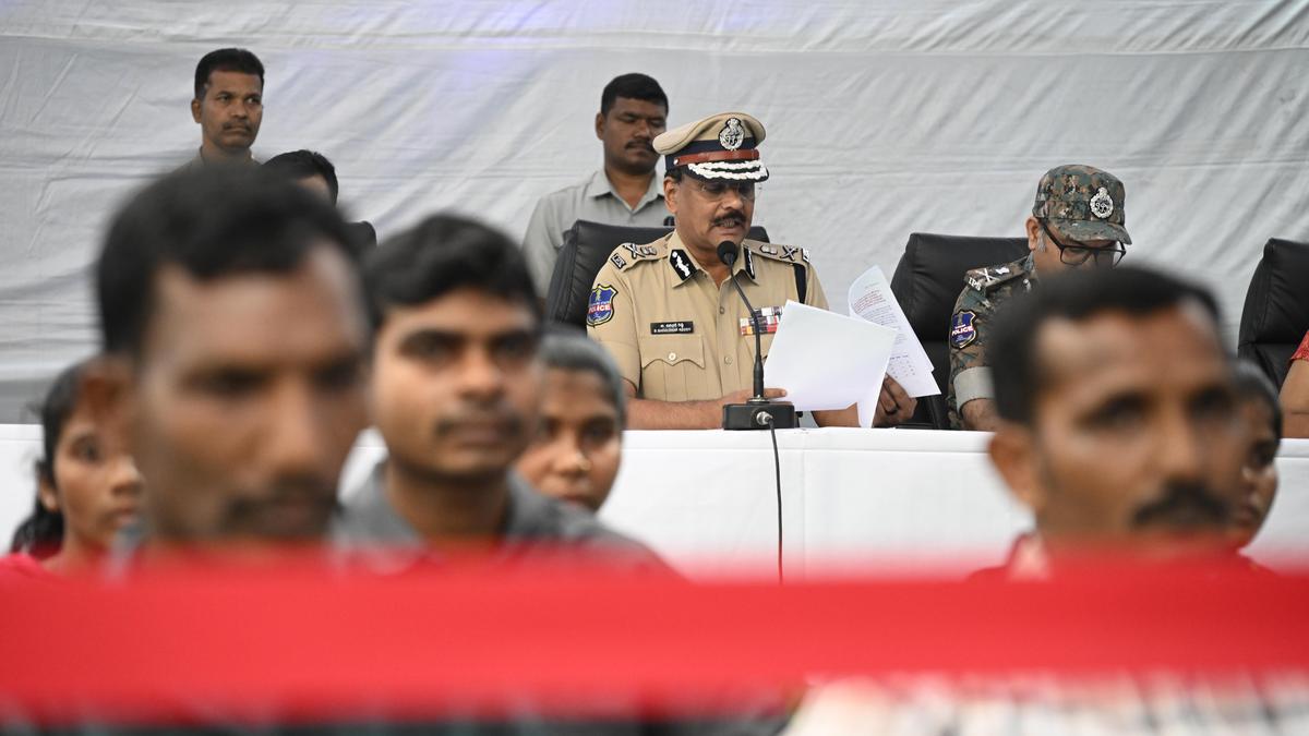 42 Maoist Rebels Surrender in India, Ending Armed Struggle