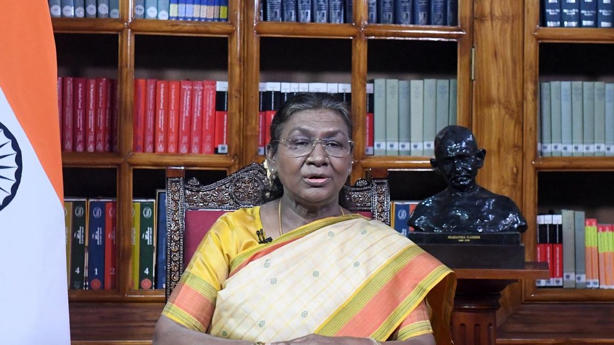India Honors 48 Outstanding Teachers on September 5