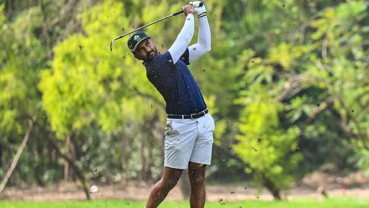 Golfer Manav Shah Qualifies for U.S. Open 11 Years After Pro
