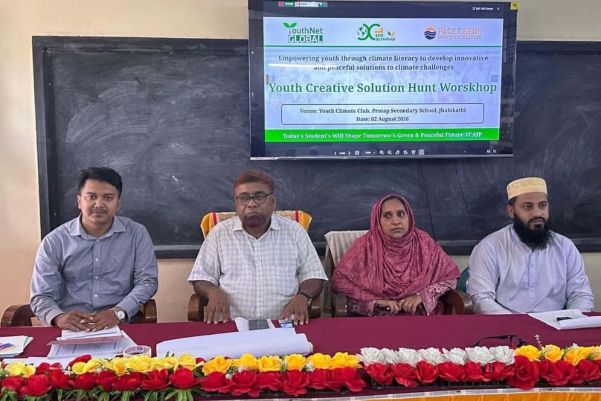 Bangladesh students at Pratap Secondary School presenting climate solutions during YouthNet Global workshop