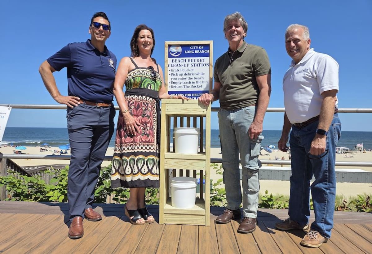Long Branch Launches Beach Cleanup Stations at 2 Beaches