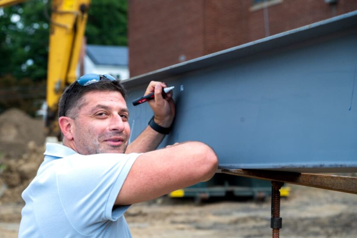 New Jersey Middle School's Beam Signing Marks Progress - Image 3