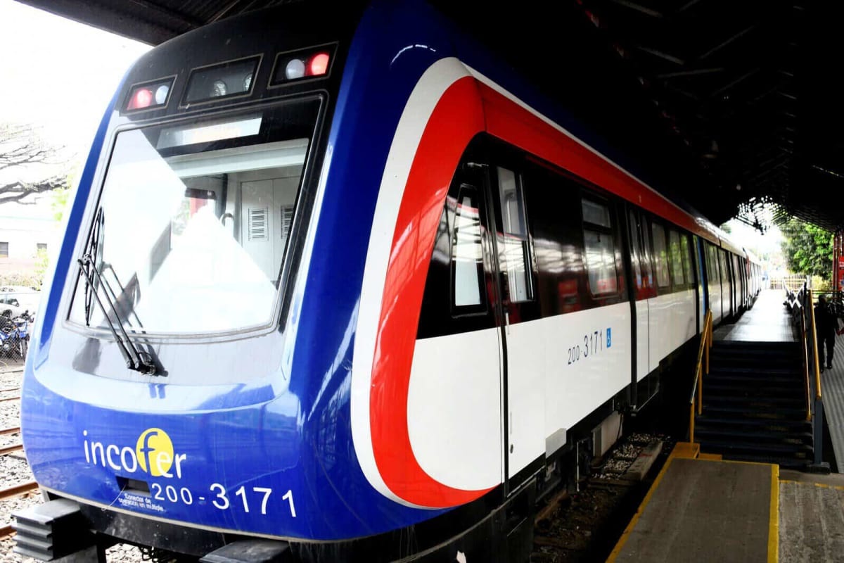 Costa Rica Links Trains and Buses to Beat Traffic Jams