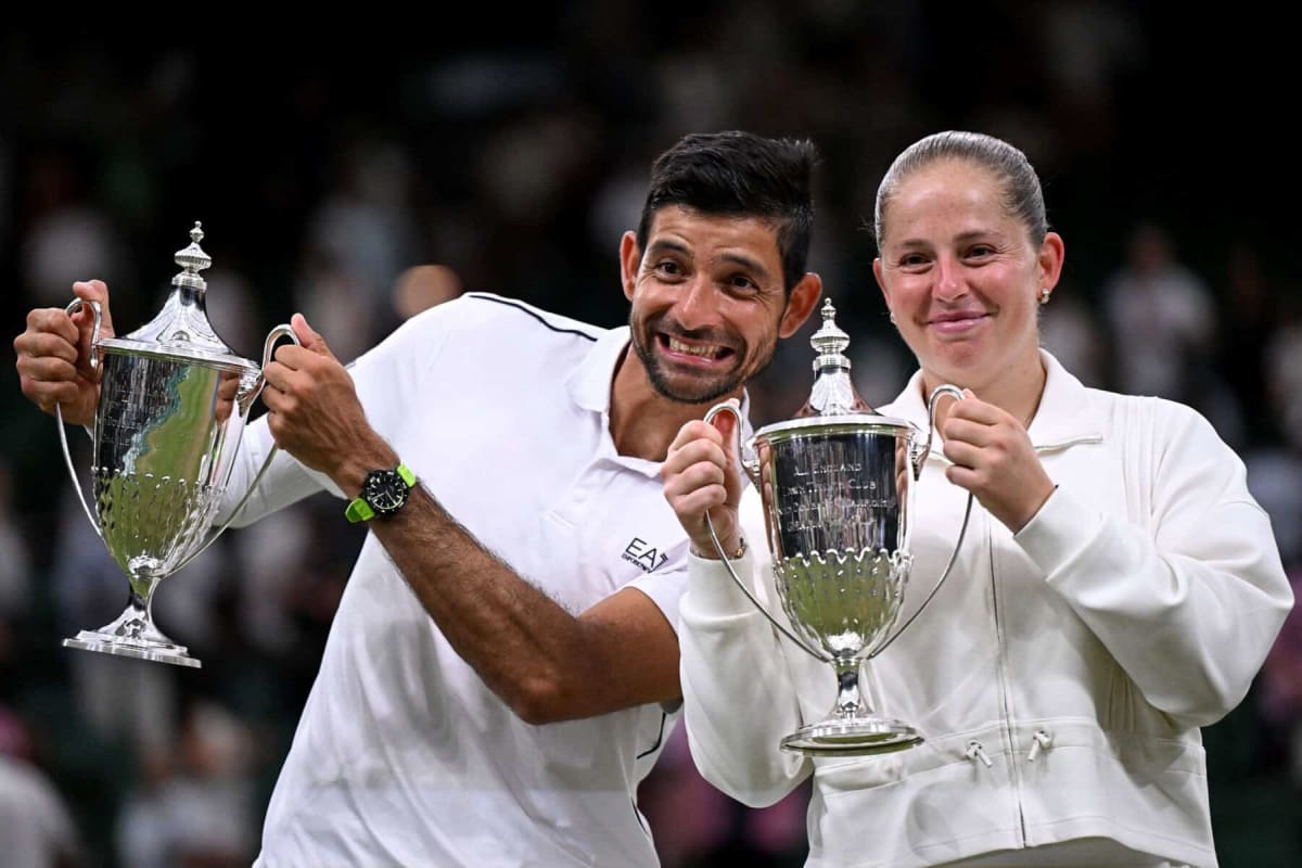 El Salvador's Arévalo Wins First Wimbledon Title at 35