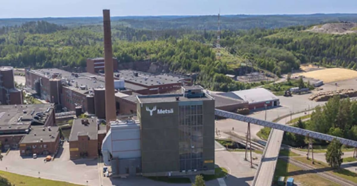 European Paperboard Maker Cuts End-of-Life Emissions 25%