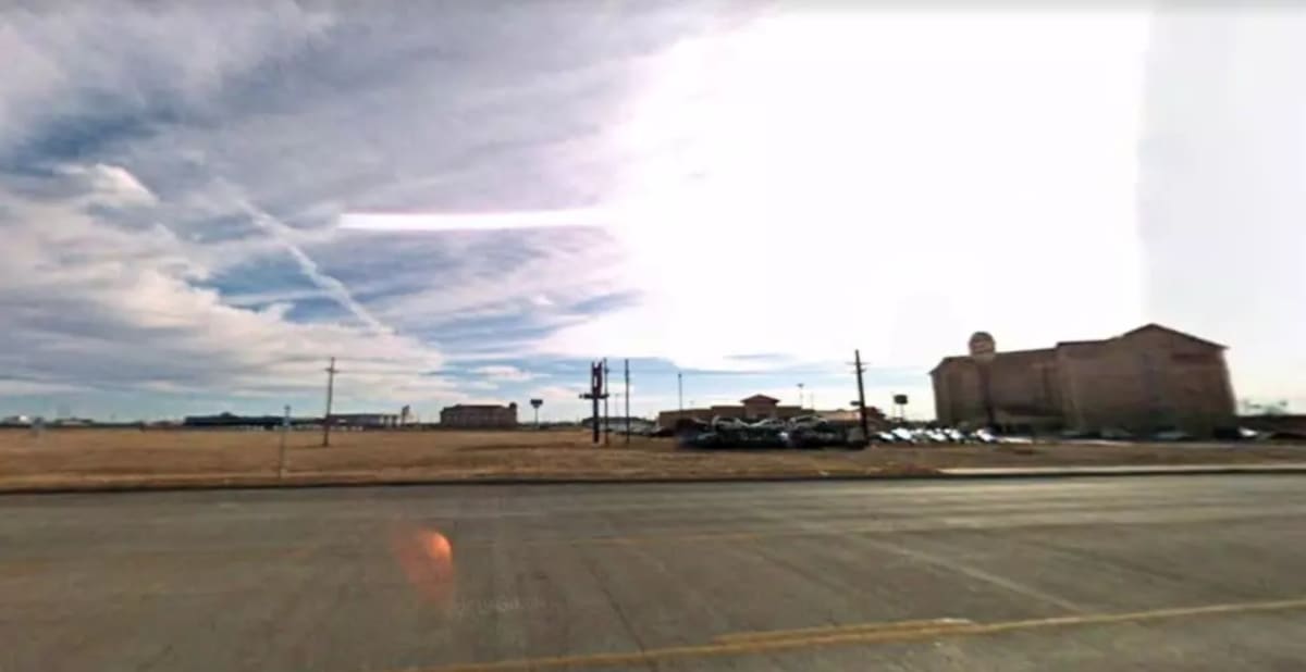 Texas Teacher Beats 1,400 to Win National Award - Image 5