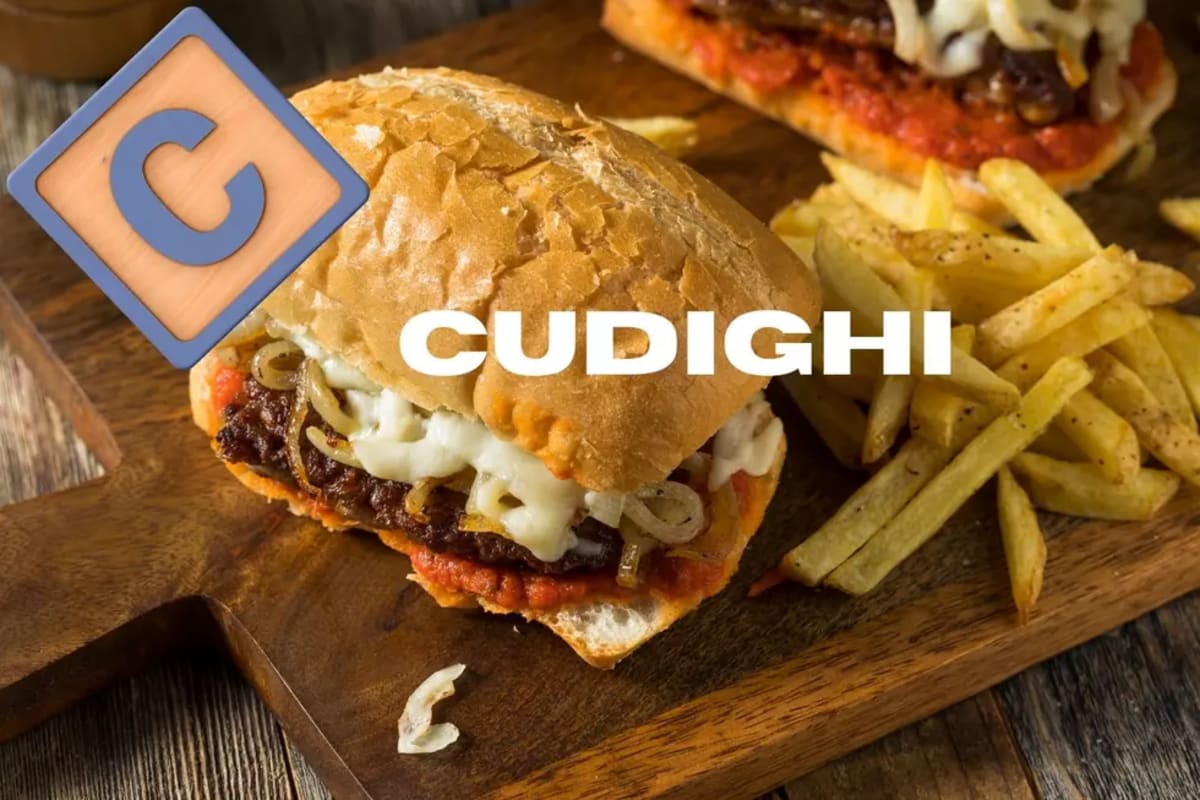 Michigan Man Uses Snow Brush to Save Beaver From Traffic - Image 5