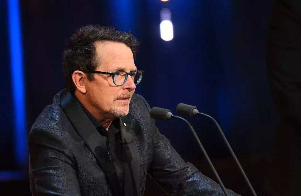 Michael J. Fox's Foundation Raises $3B for Parkinson's Cure - Image 2